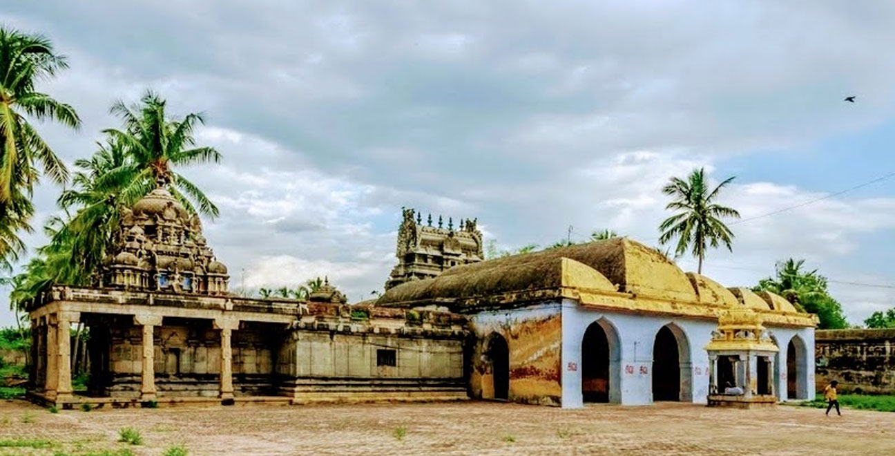 Thirukurakkai Temple